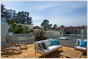 Rooftop deck